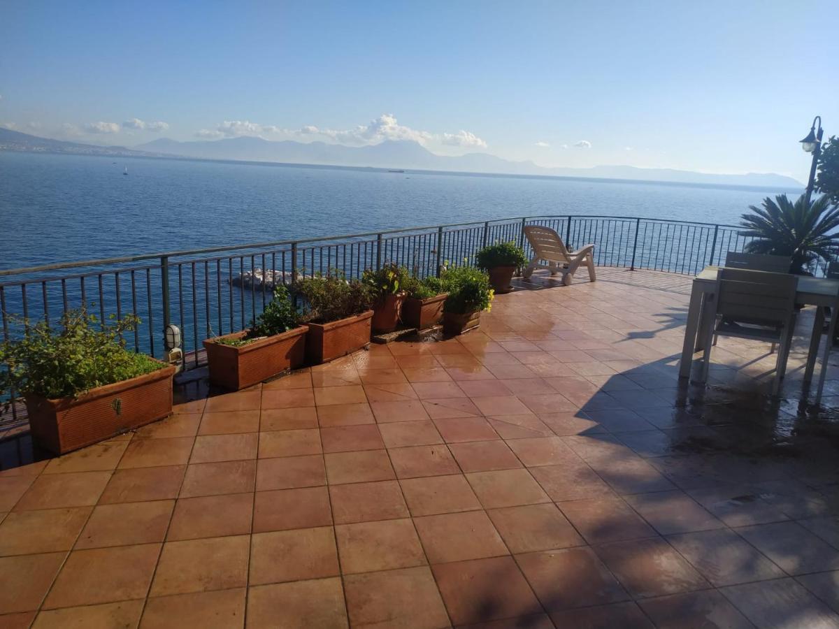 Appartamento Napoli Sospesi Tra Cielo E Mare Esterno foto